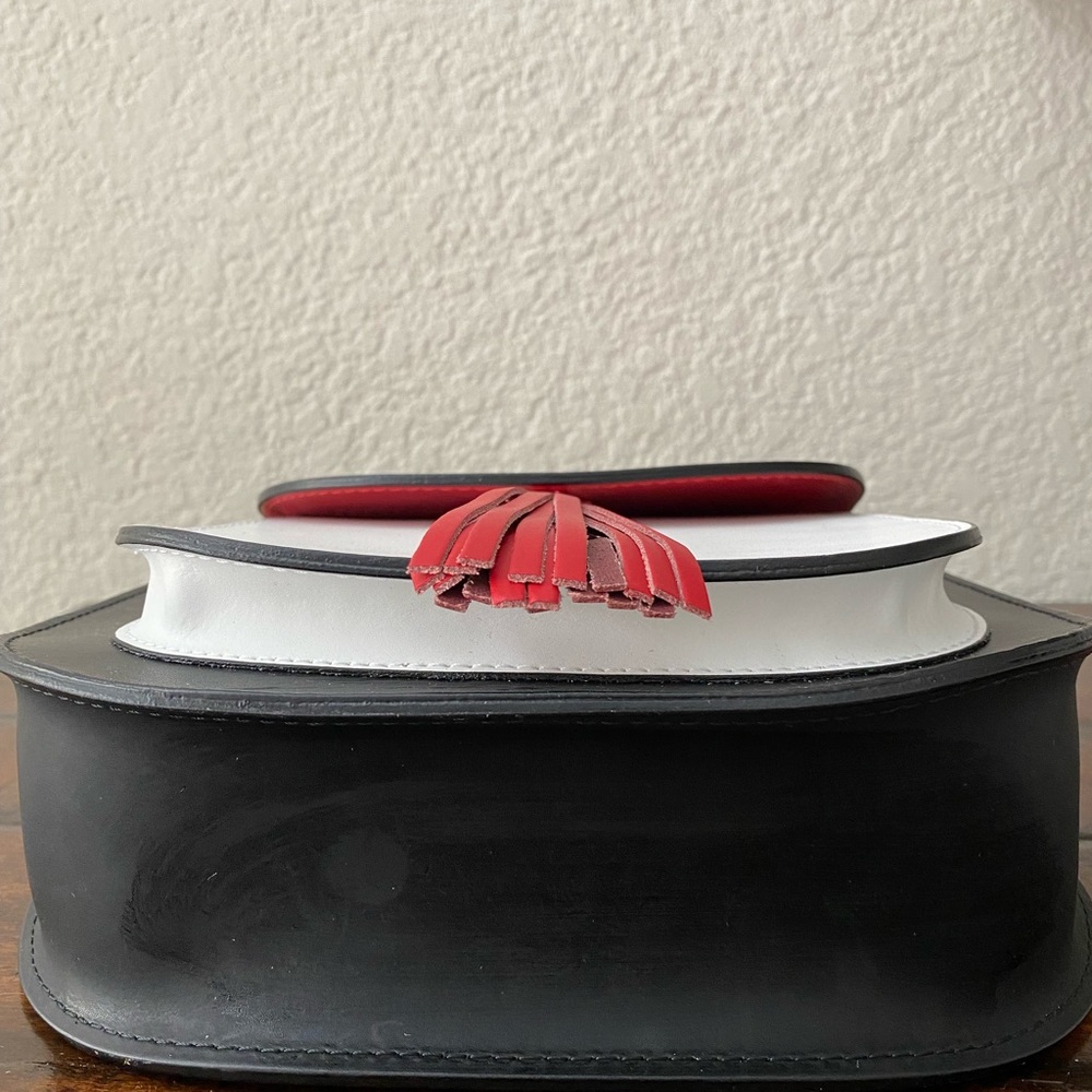 Italian Leather Shoulder Bag - Picture 6 of 7